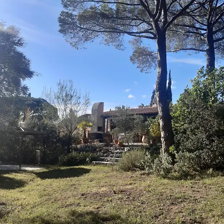 Holiday home Maison Independante En Pleine Nature *